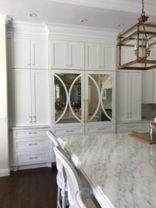 home-custom-mirror-kitchen